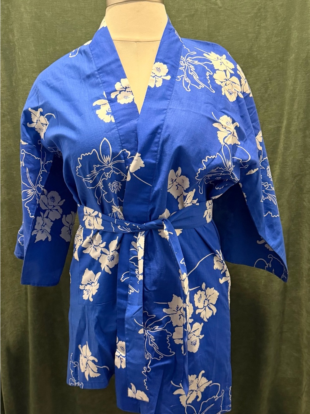 Vintage Blue Floral Kimono Robe with White Print